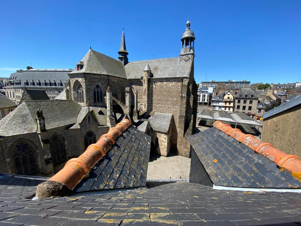 Marie Et Brieuc _ Duplex Lumineux Colore Atypique Face Cathedrale Saint-Brieuc Zewnętrze zdjęcie